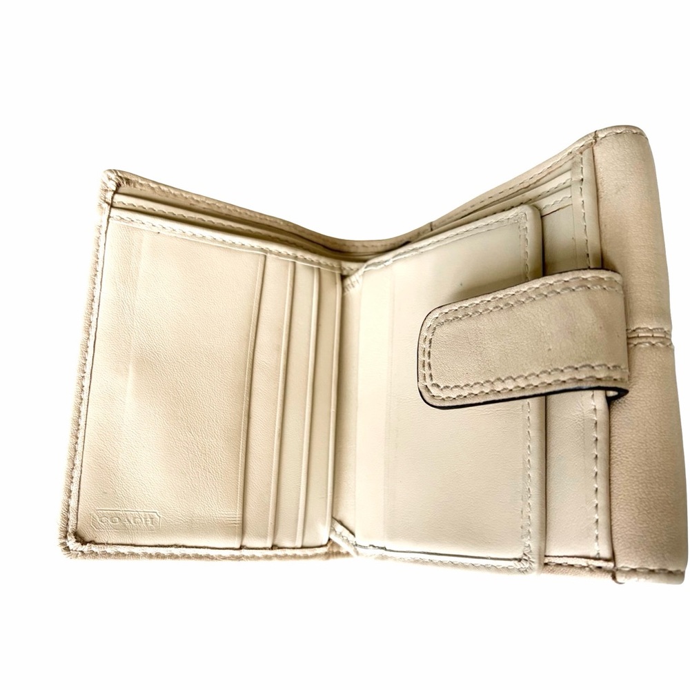 Coach Leather Wallet, Beige, Vintage - Picture 4 of 9